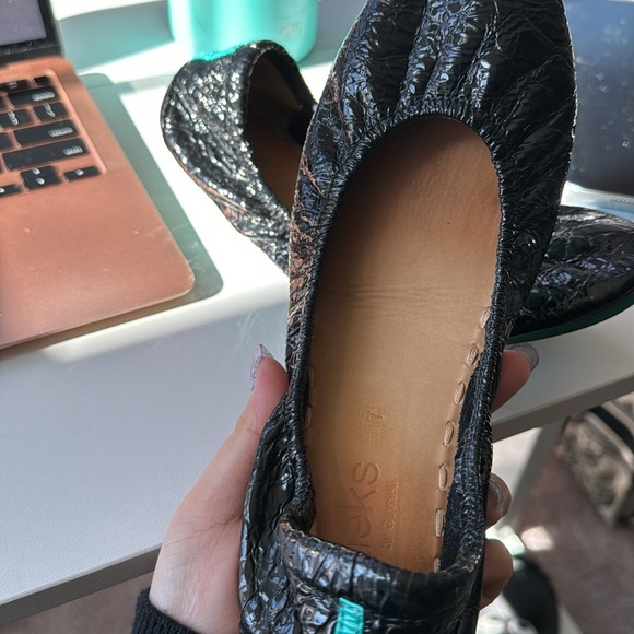Tieks size 7 OBSIDIAN BLACK - Picture 11 of 14
